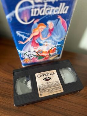 1988 Walt Disney The Classics Cinderella VHS
